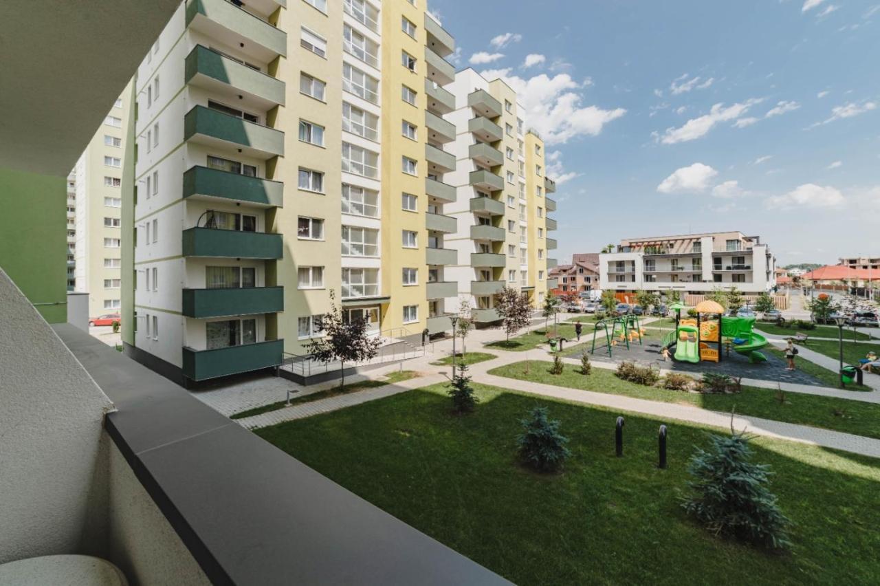 Masterpiece Studio- Free Parking, Wi-Fi, Netflix Брашов Екстериор снимка